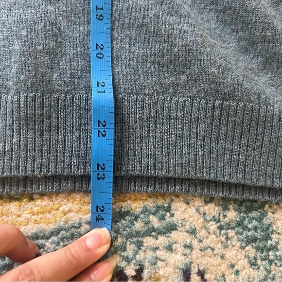 Cynthia Rowley 100% merino wool sweater womens size S/M oversized - Picture 5 of 6